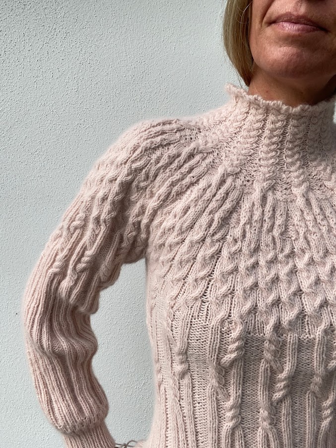 Strikkeopskrift | Sweater snoninger